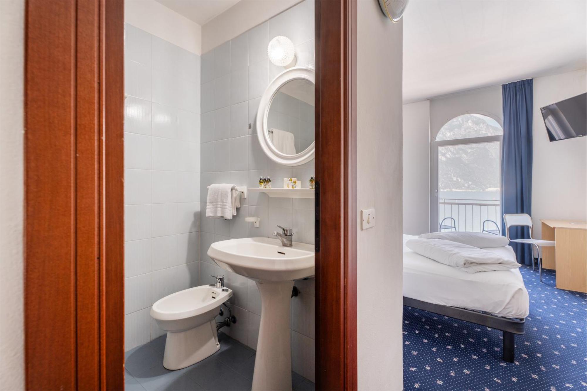 Lake Hotel Ifigenia Torbole Sul Garda Luaran gambar