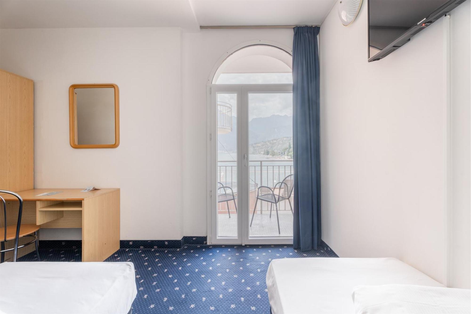 Lake Hotel Ifigenia Torbole Sul Garda Luaran gambar