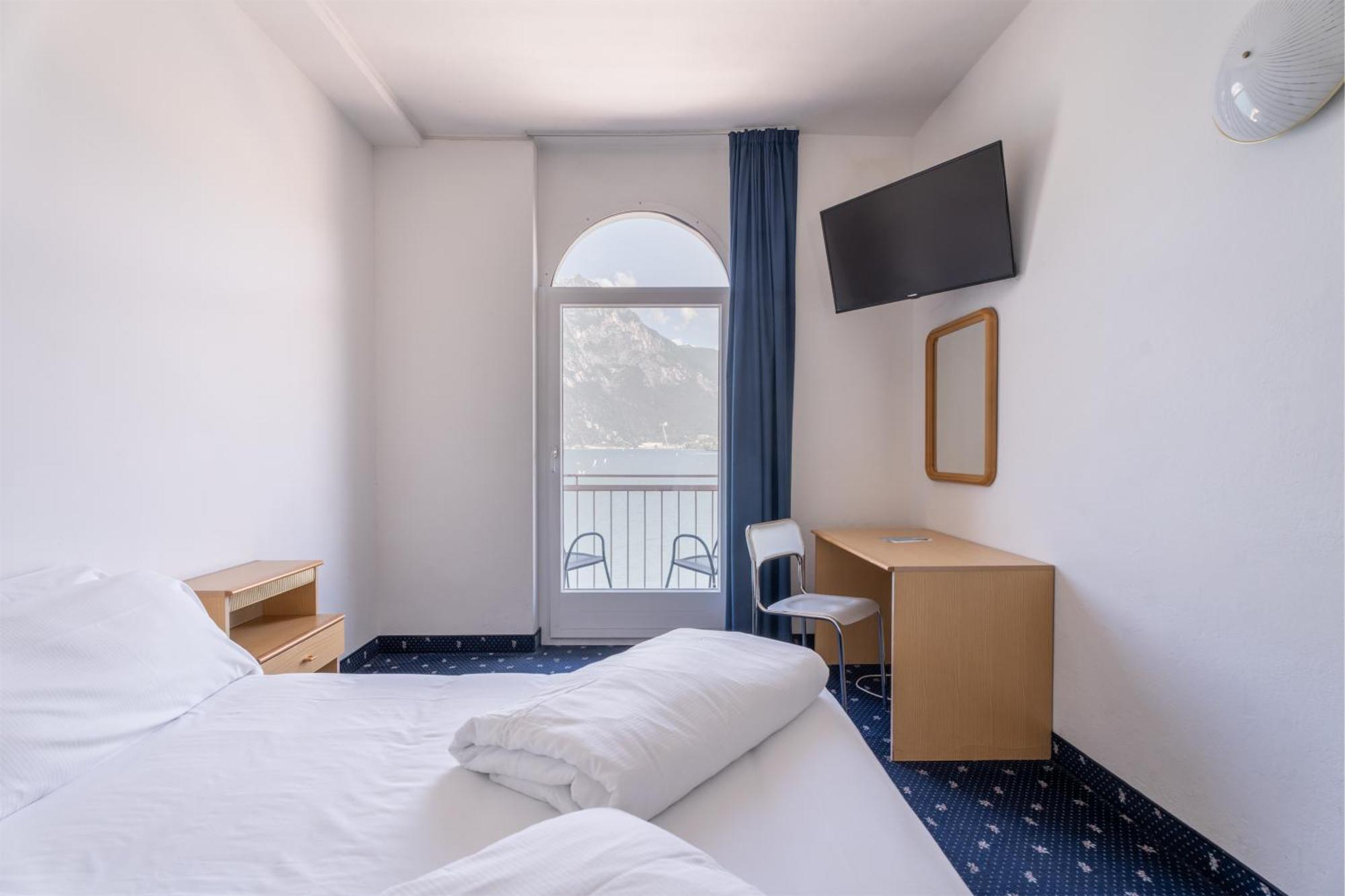 Lake Hotel Ifigenia Torbole Sul Garda Luaran gambar