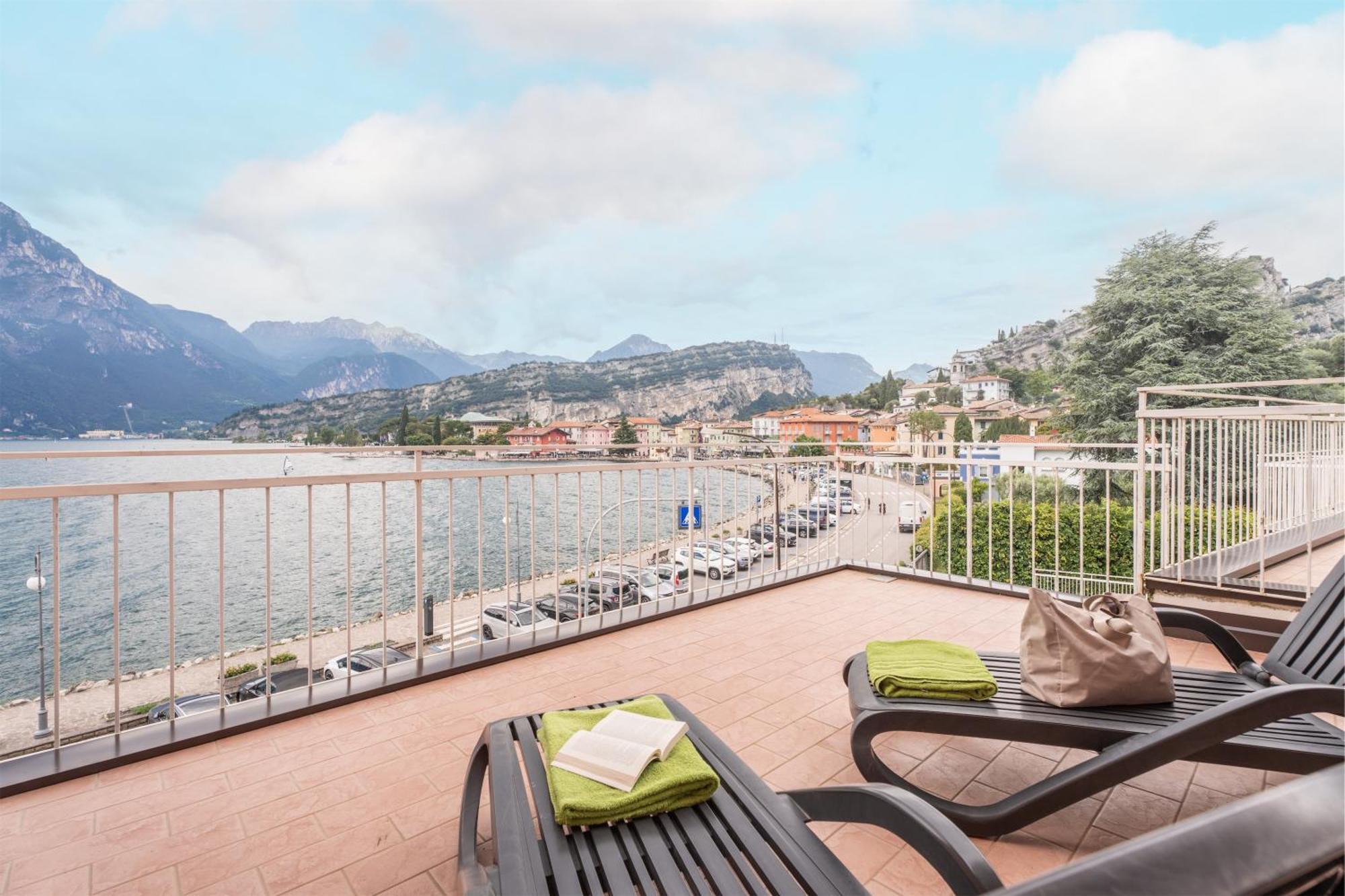 Lake Hotel Ifigenia Torbole Sul Garda Luaran gambar