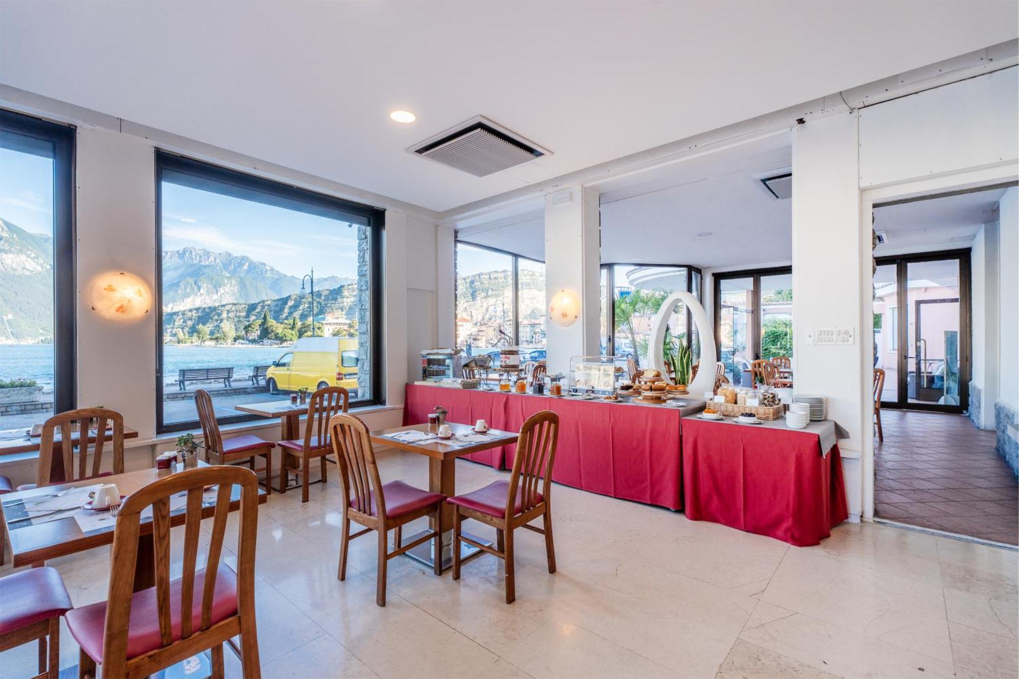 Lake Hotel Ifigenia Torbole Sul Garda Luaran gambar