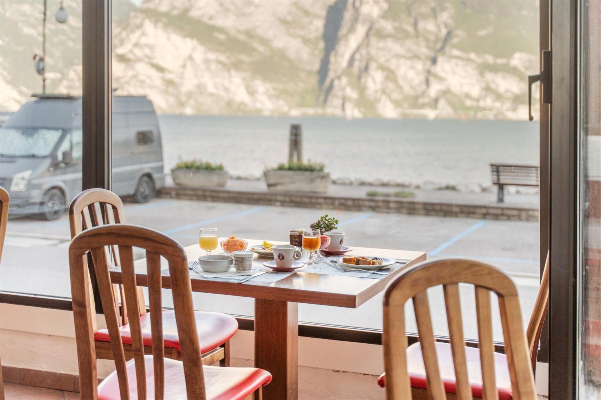 Lake Hotel Ifigenia Torbole Sul Garda Luaran gambar
